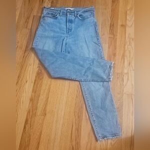 Levi's Wedgie Fit jeans EUC SIZE 29